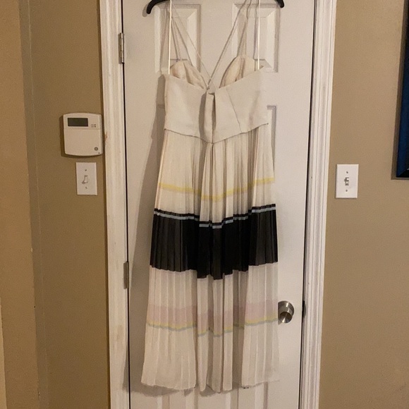 Nicholas Stripe Dress White Pleated Midi 8 - Picture 8 of 13